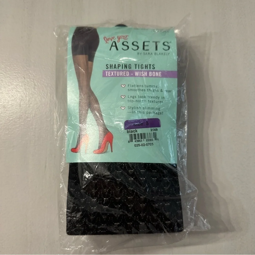 Assets by Sara Blakely Women’s Black Shaping Tights Textured Wishbone Sz 5 NWT